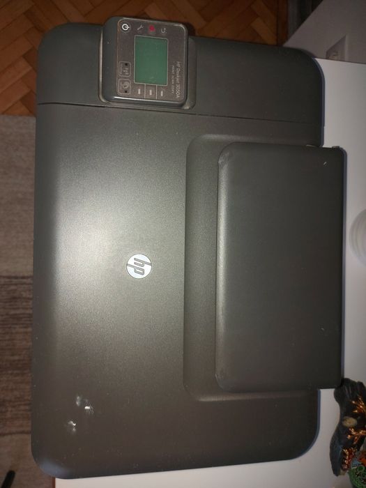 Vand imprimanta color HP Inkjet 3050A utilizata