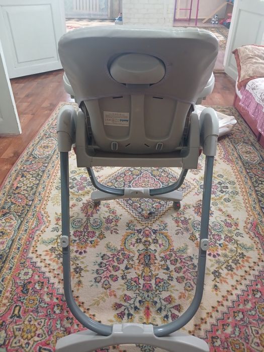 Продам детское кресло