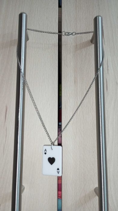 Colier pentru femei. 3 pereche.