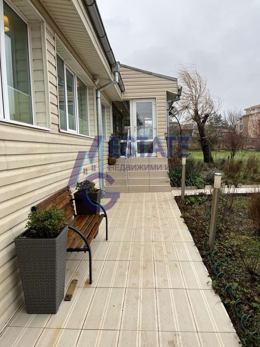 Продава се Къща в с. Синеморец, Област Бургас - 390 кв.м за 975 €/кв.м - Снимка #18