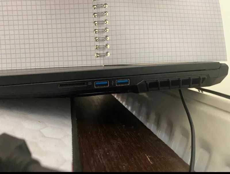 Laptop Gaming - Ryzen 7 - RTX 3060 - 32 RAM