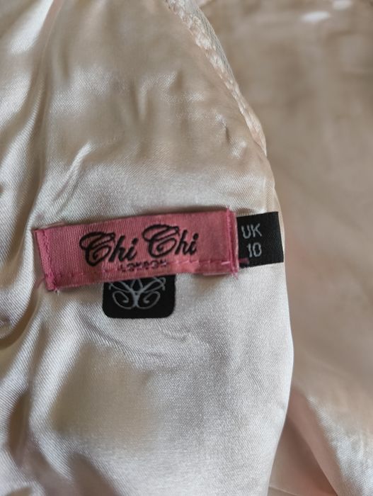 Официална рокля Chi Chi London