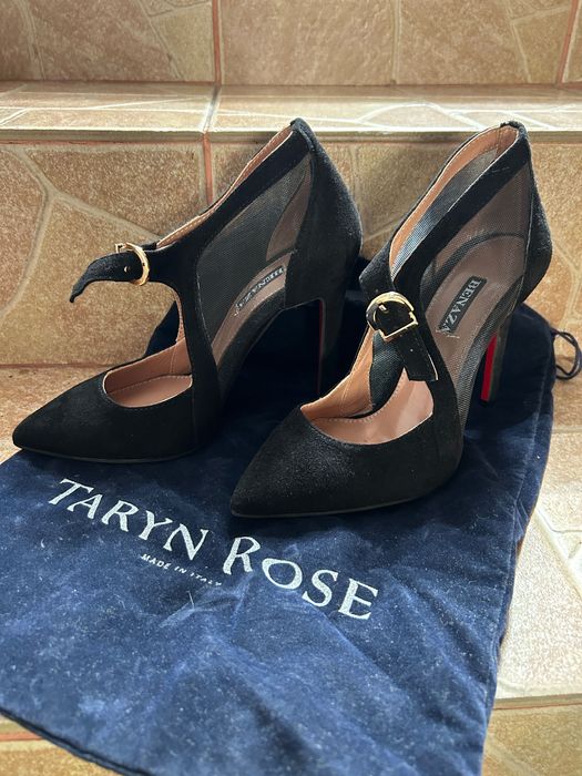 Vand sandale eveniment