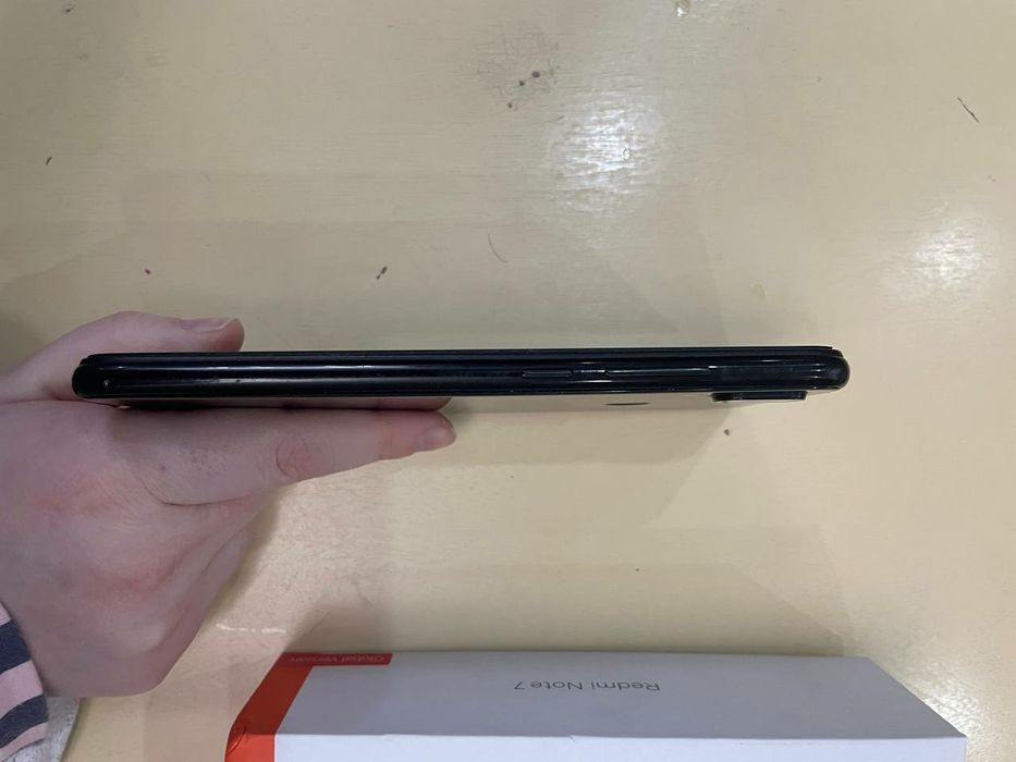 Продаётся Redmi Note 7