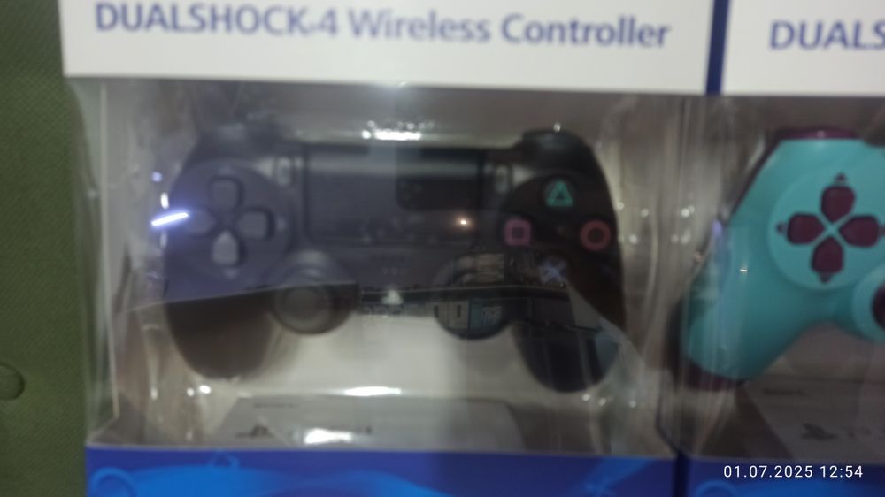 Джойстик пс4 новый