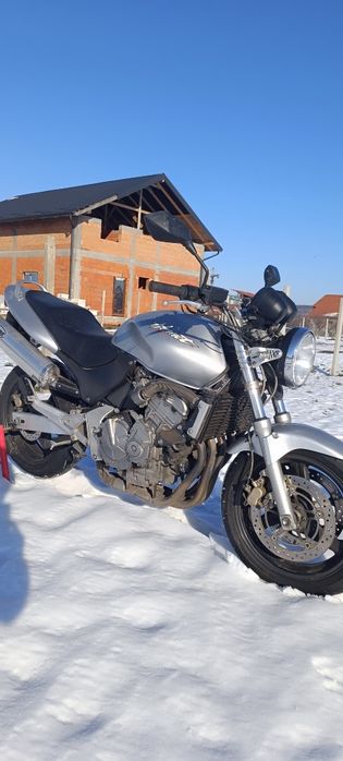 Honda hornet 600 ( Limitat A2) /RATE FIXE /