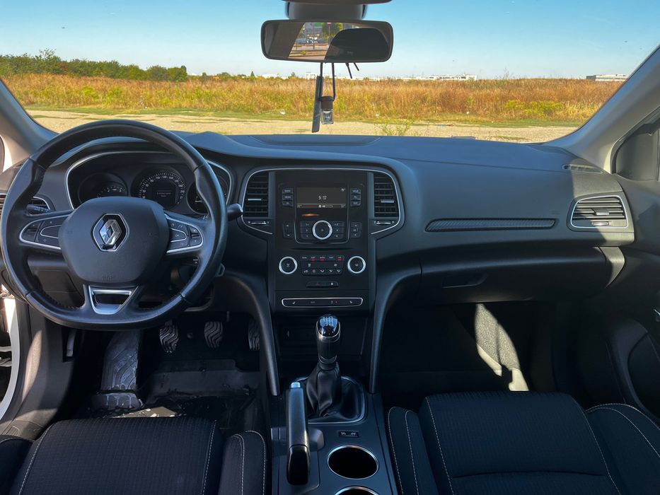 RENAULT Megane 2020 — imagine 5