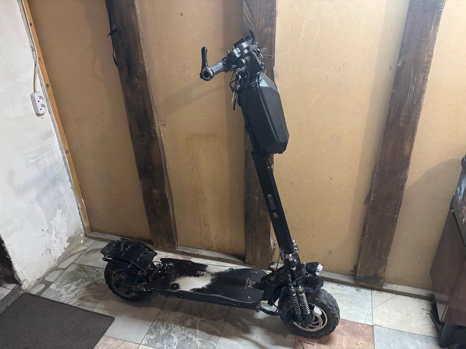 Электросамокат Kugo m5