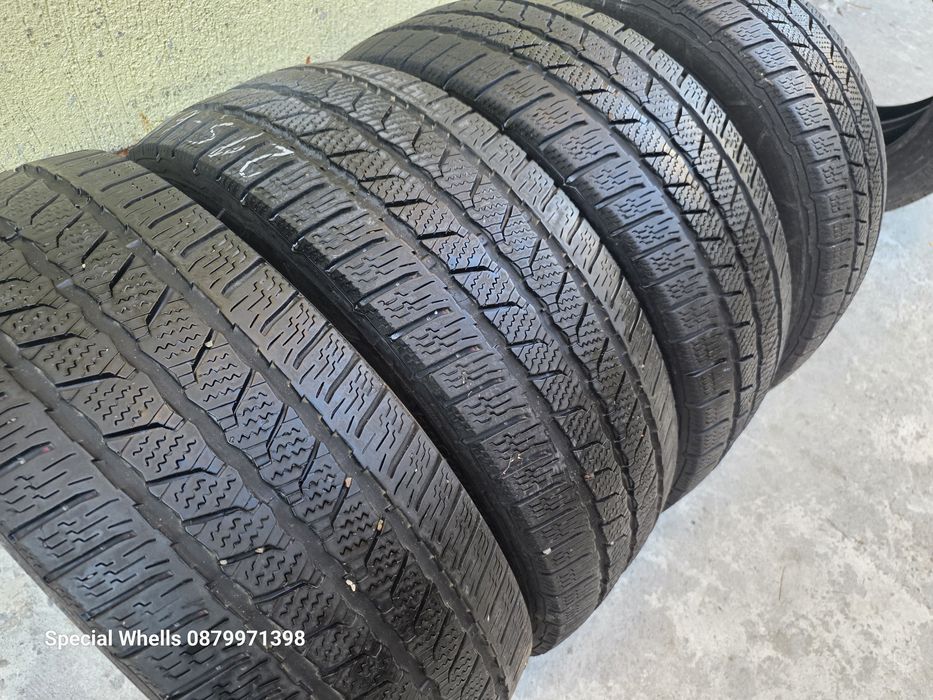 215/60R16C Continental