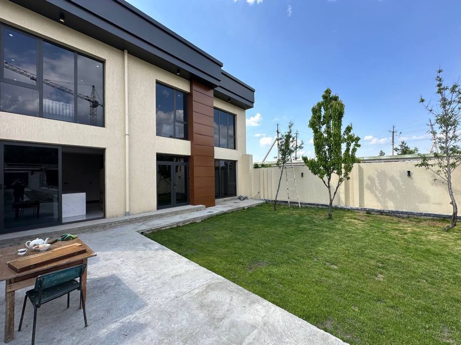 Продается Дом. Таунхаус. 2 сотки. Дустлик.