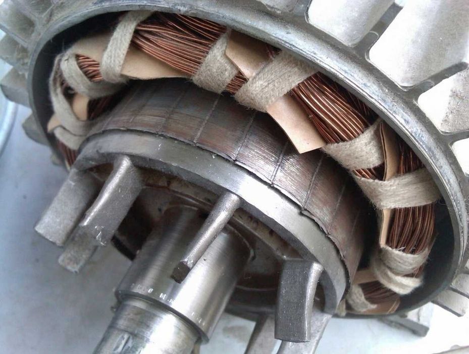 Электродвигатель 3-х фазный ссср. тип 4А 112 МА8