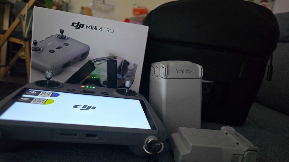 Drona DJI 4K Pro