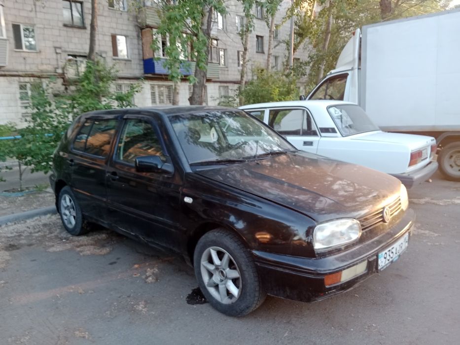 Продам гольф 3 .