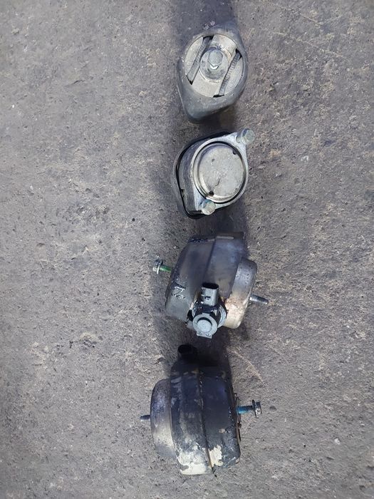 Tampoane motor si cutie de viteze Audi VW Skoda