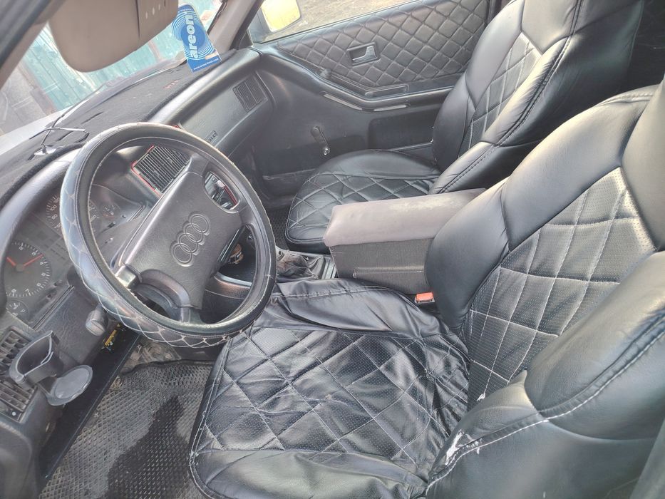 Ауди б4 1992 журип