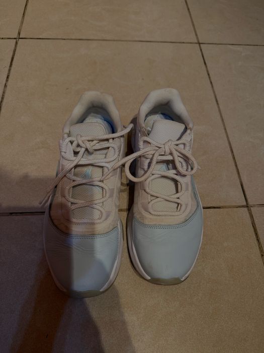 Продавам обувки Nike Jordan