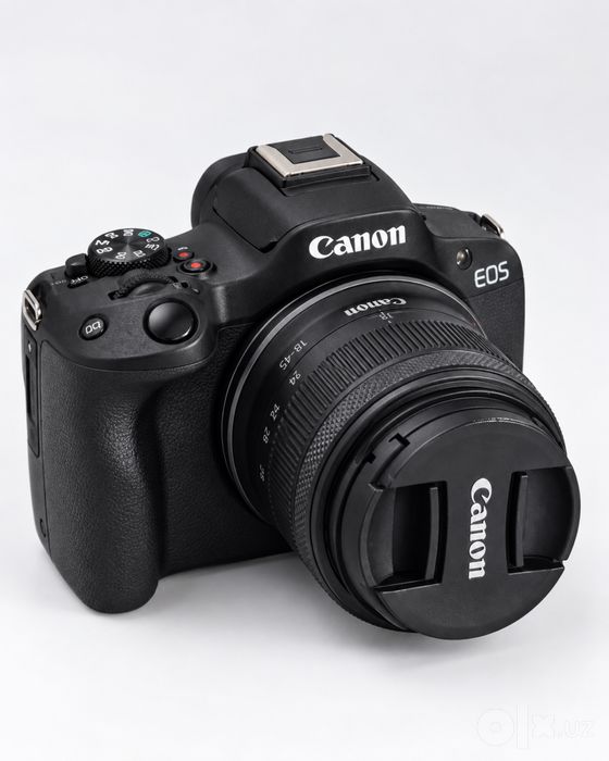 Canon EOS R50 + RF-S 18–45mm