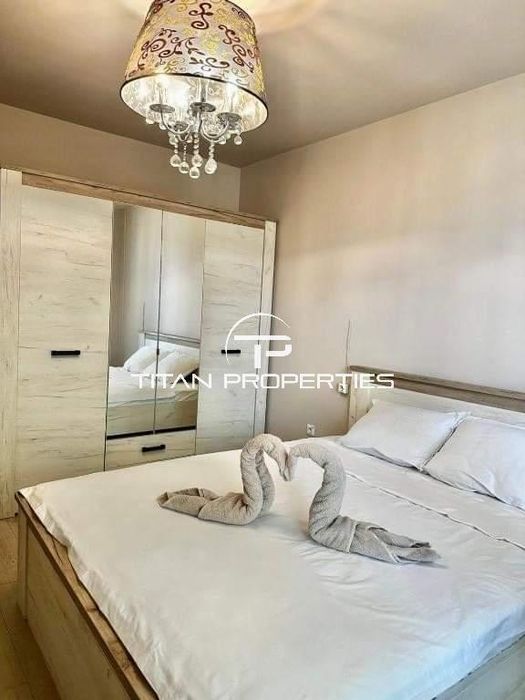 Дава се под наем Тристаен апартамент в Варна, Център - 72 кв.м за 800 € - Снимка #4