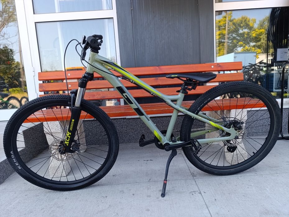 Планински велосипед GT STOMPER 26/S