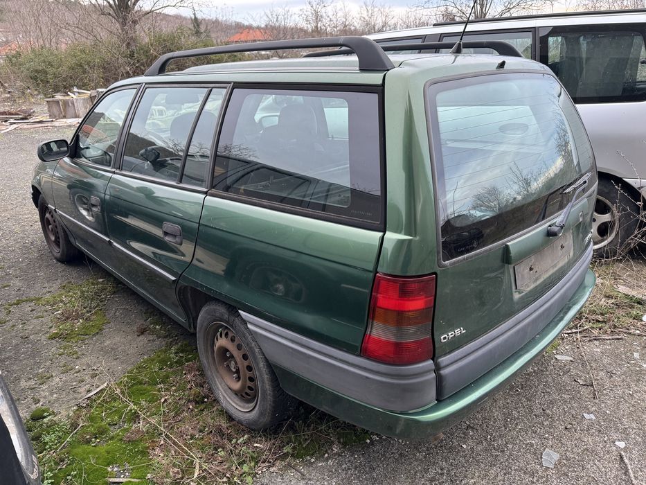 Opel Astra F 1.6i 1996г На Части