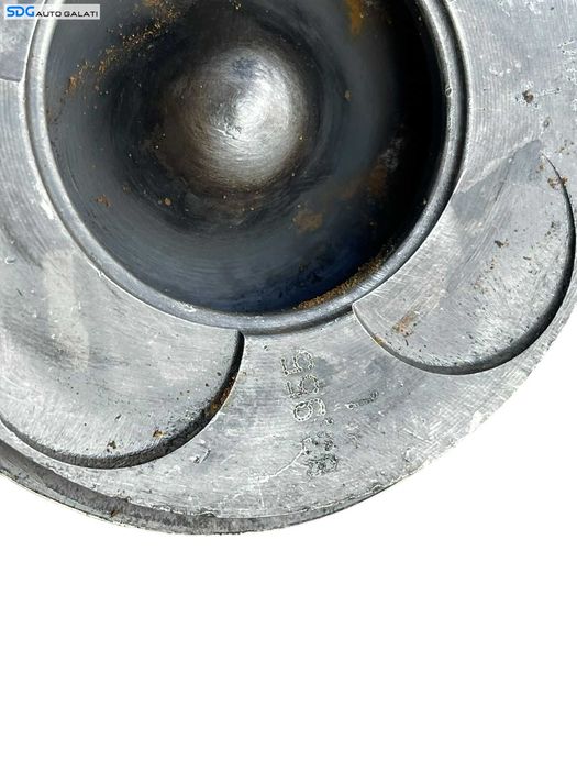 Piston Pistoane cu Biela BMW Seria 3 E46 320 2.0 D M47 100KW 136CP 1997 - 2006 ( detalii specifice piston 83.955) [B3911]