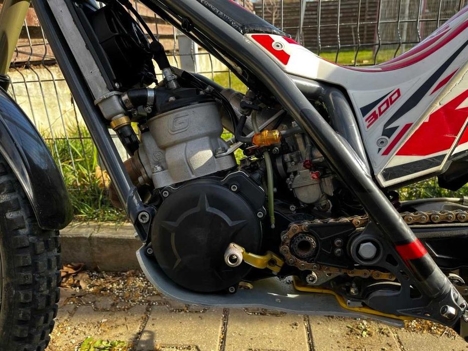 GasGas TXT 300 2021 – 2 kituri de plastice / furcă refăcută