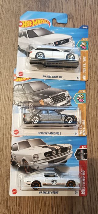 Колекционерски коли Hot Wheels Subaru Ferari Mercedes...

Hot wheels Mercedes,Audi