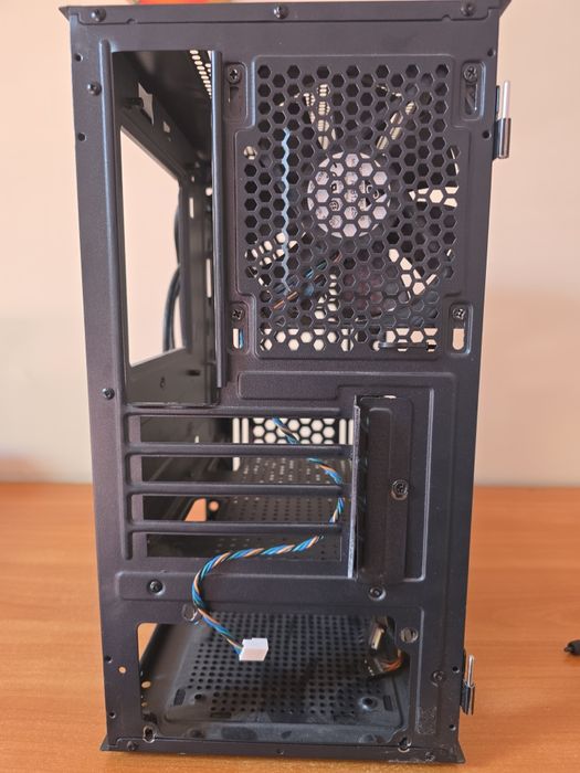 Компютърна кутия MUSETEX Y4 M-ATX
