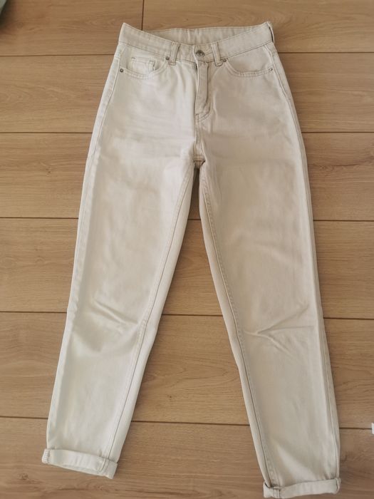 Дамски дънки с висока талия – уникален двуцветен модел!