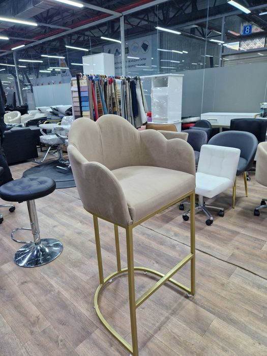 Стулья визажиста