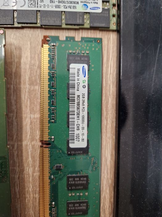 Памет DDR3 и DDR3 ECC