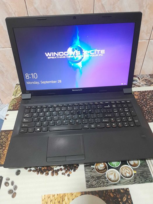 Laptop Lenovo b590