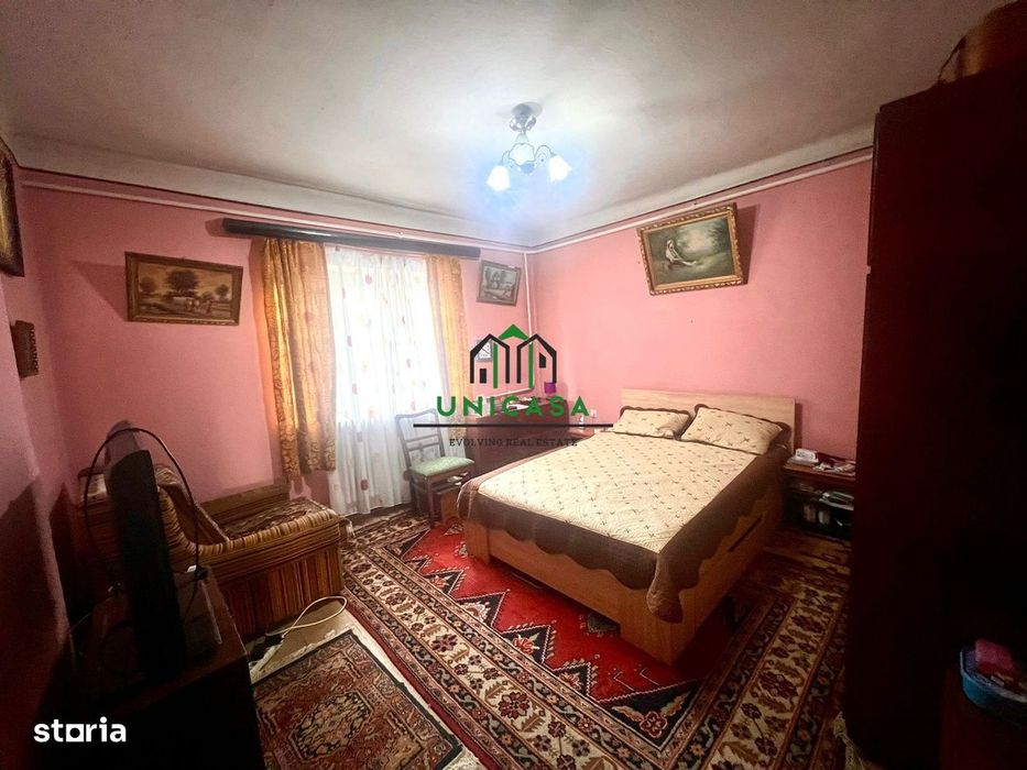 Casa Centru/ 4 camere / teren 920mp