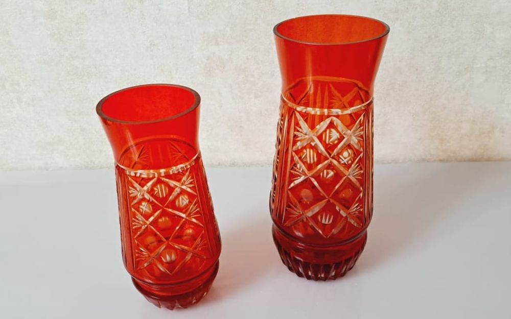 Вазы цветное стекло