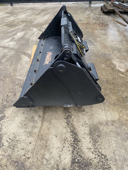 Отваряема, 4в1 кофа 180см за мини челен товарач бобкат