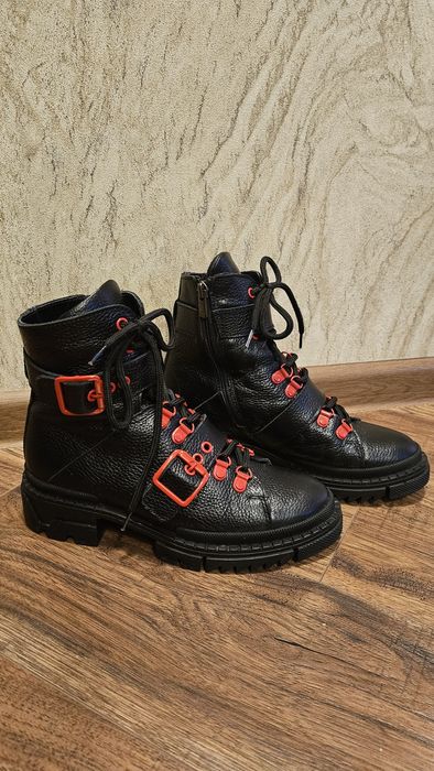 Дамски боти Carlo Fabiani