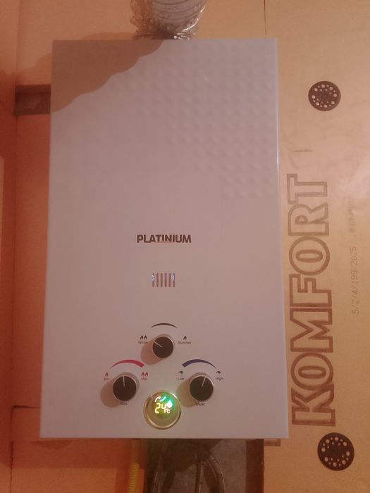 Продам газовую колонку