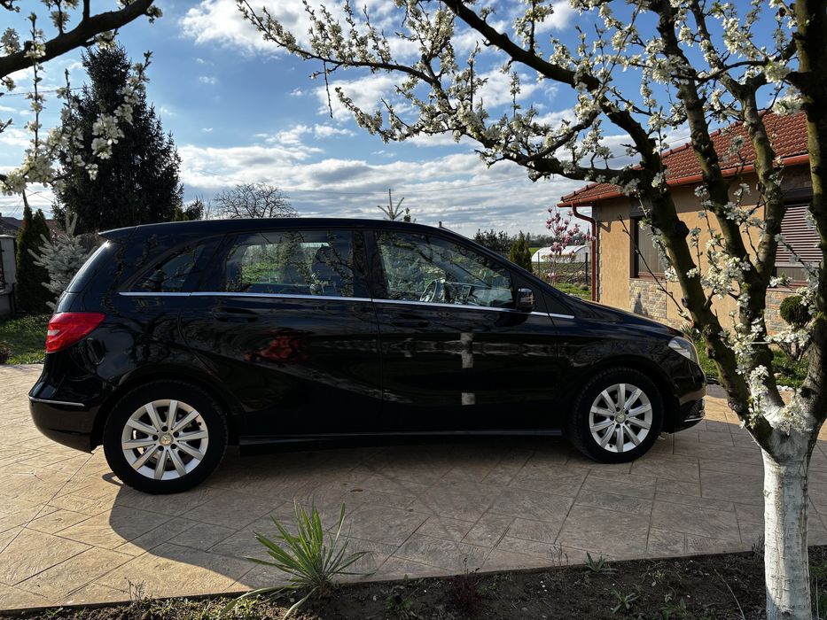 MERCEDES-BENZ B-Class 2014 — imagine 3