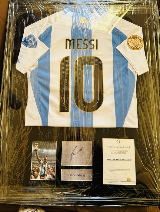 Messi Меси тениска с автограф,сертификат