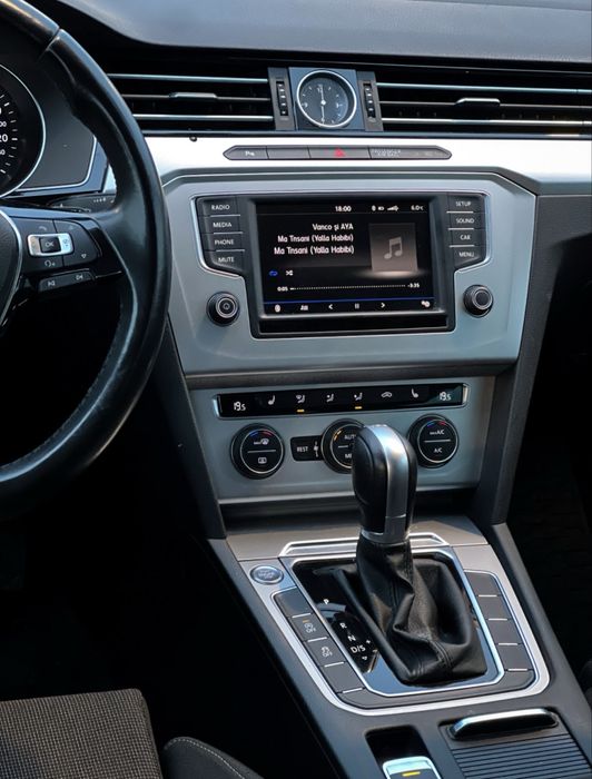 Unitate VW Passat B8 MIB2 + Display 6.5” Original