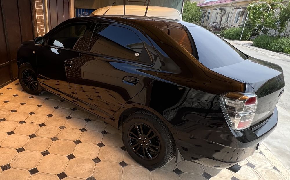 Chevrolet Cobalt 2025 — 3