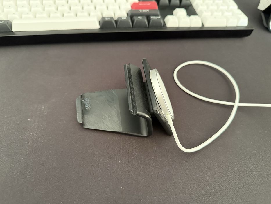 Suport auto telefon Brodit Skoda Octavia 2 cu MagSafe