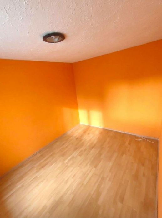 Apartament 2 camere Carei - 34.500€ , etajul 2 , 41,5 m2 utili .
-