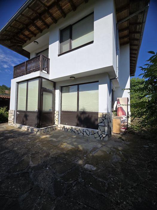 Продава се Къща в Елена - 370 кв.м за 1028 €/кв.м - Снимка #18