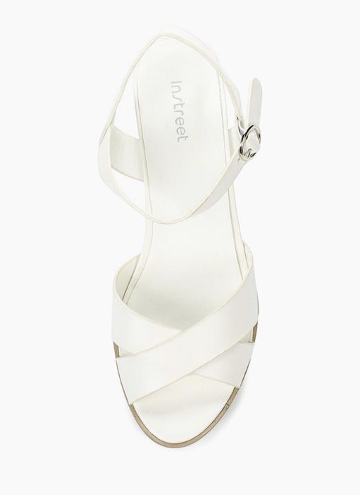 Продам босоножки Instreet р. 37