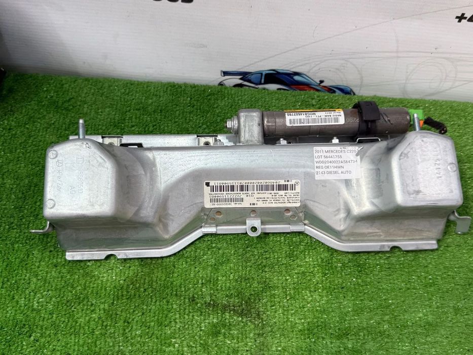 AIRBAG GENUNGHI ( 3 BUC.) MERCEDES BENZ C220 2012 CDI 2.1 DIESEL C-Class W204 COD OEM 204860200 2007-2015