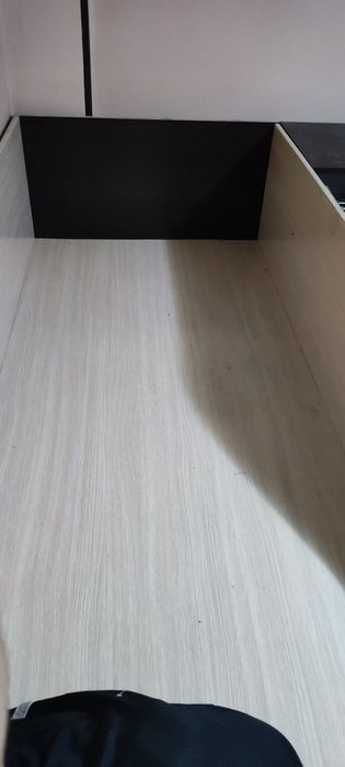 Продам  2х ярусную кровать