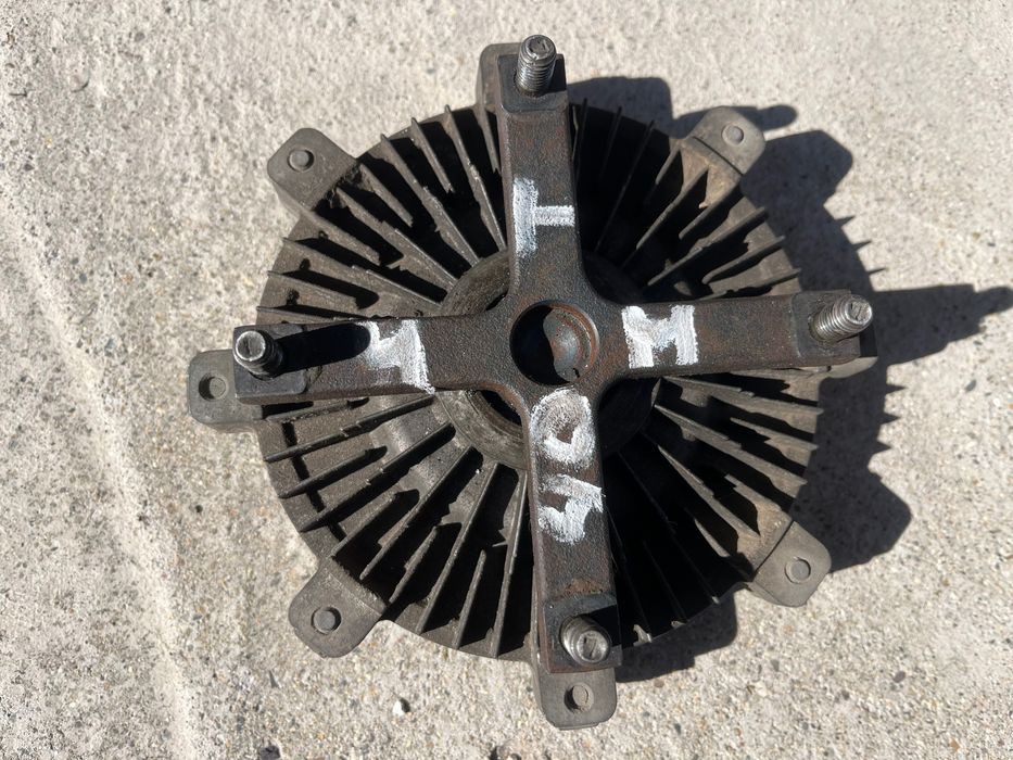 Вискомуфта Mitsubishi 4M40