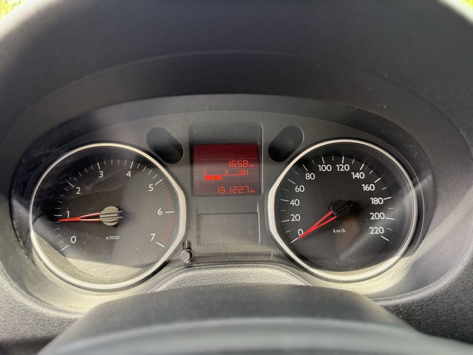 Citroen Elysee 2017 1.2 benzina AC functional