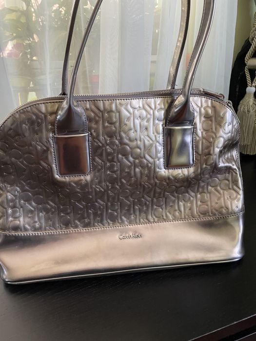 Дамска чанта Calvin Klein